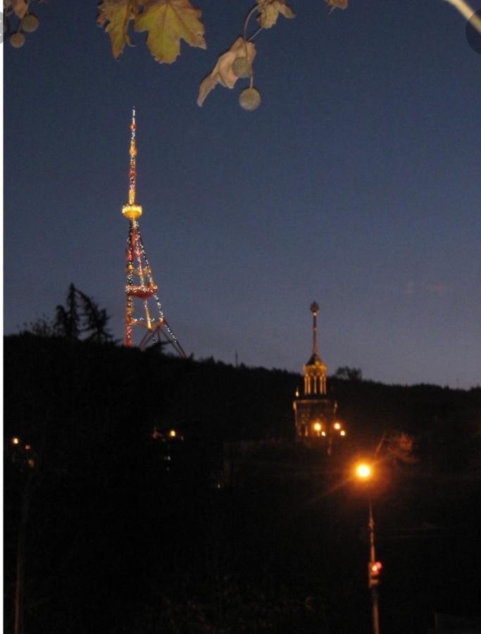 Lets Go - Apartment Tbilisi ภายนอก รูปภาพ